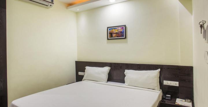 OYO 2155 Hotel Wardhman Jabalpur Buitenkant foto